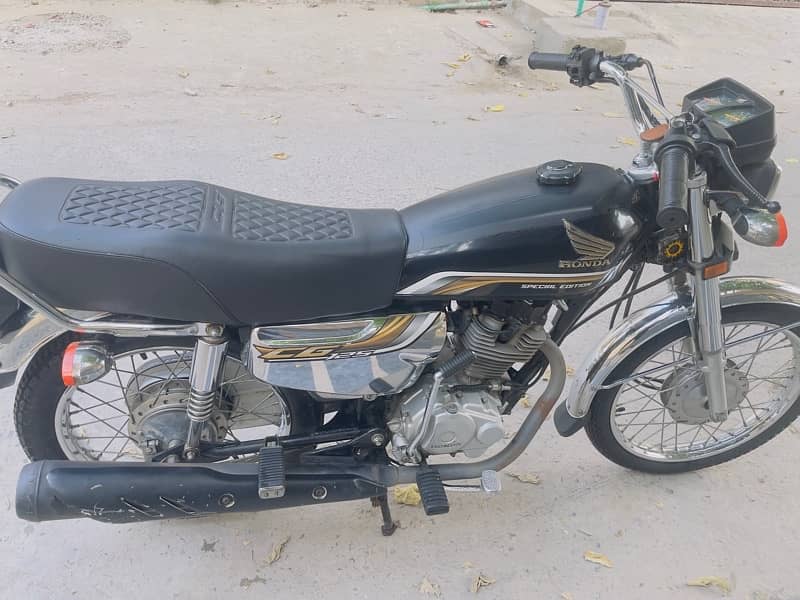 Special Edition Self Start Honda CG125 2