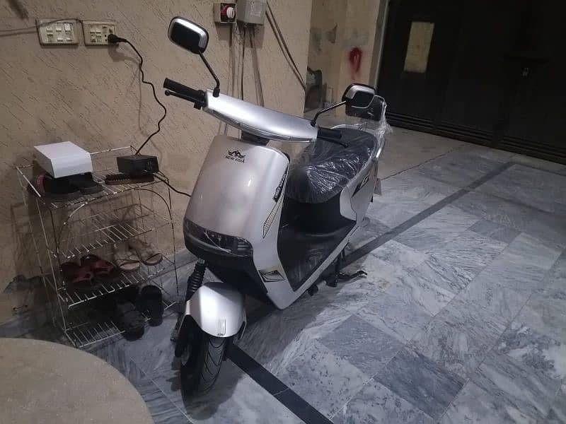 Ramzan G7 electric scooter brand new 5