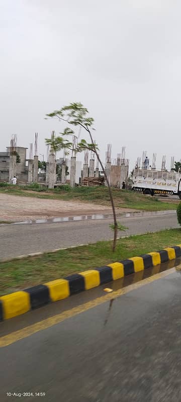 20 MARLA RESIDENTIAL PLOT FOR SALE WITH POSSESSION @ MAIN 60 FEET ROAD IN NEW LAHORE CITY PHASE 4 1