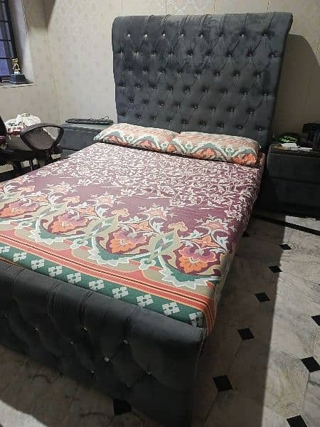 cousin bed set with side tables ND matress 1