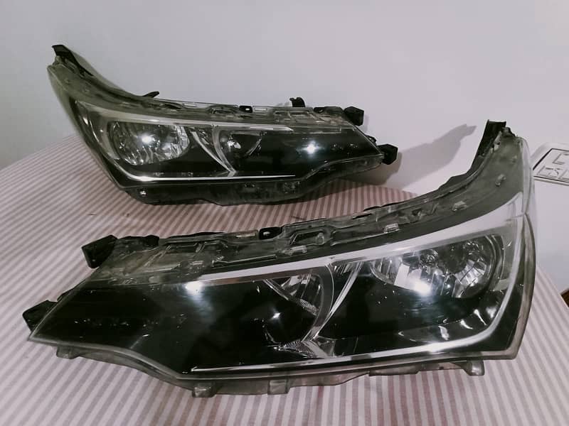 Toyota Corolla 2018 Model headlights  for sale 2