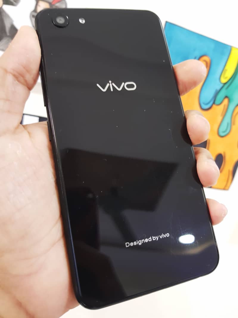 Vivo 6 128 Box Complete 1