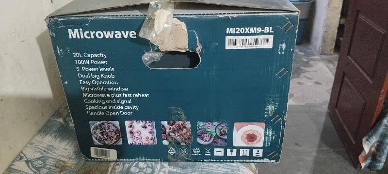 microwave oven 2