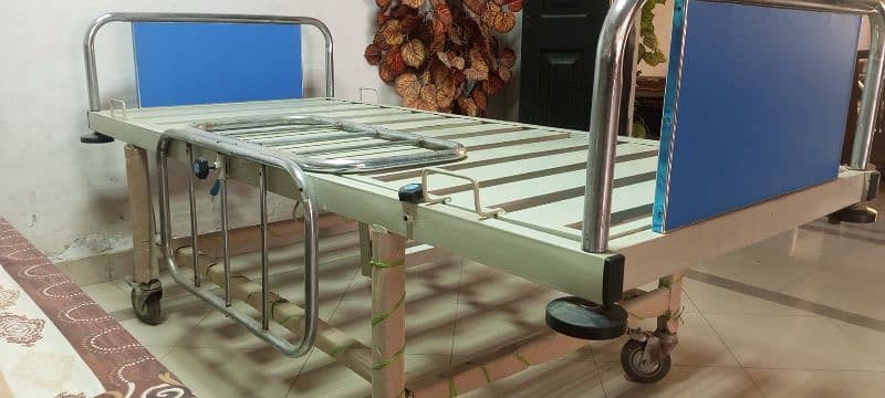 Medical Bed for patients 4