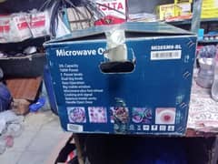 microwave oven