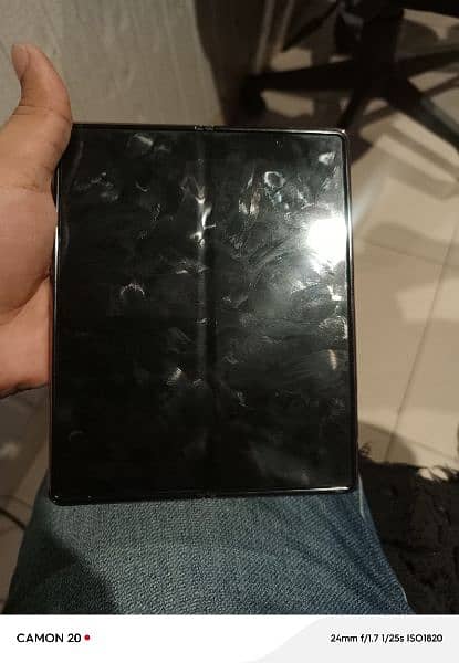 samsung Galaxyzfold non pta12/256gb sirf battery k issue sy on ni hota 0