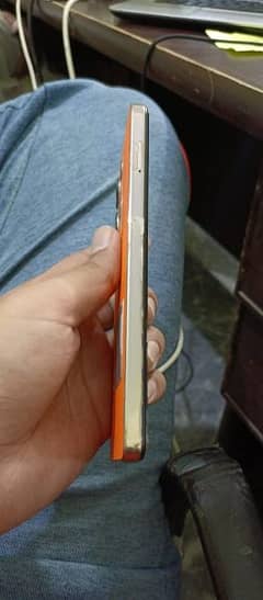 infinix note 30 8/256 with box charger 0