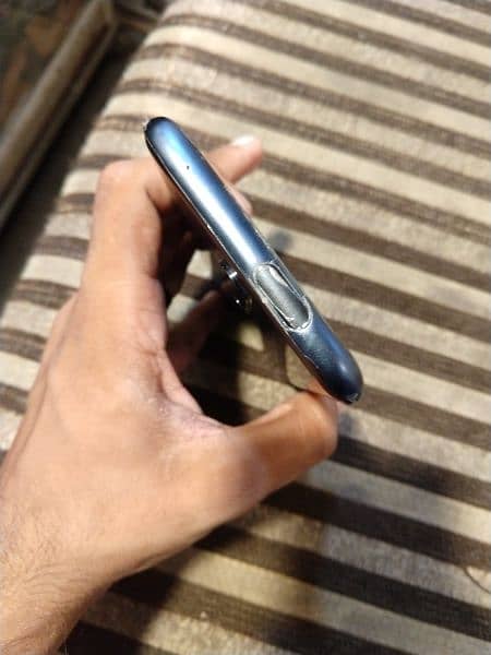 oneplus 7pro ram 8 stroge 256 good condition 10/10 original charging 8