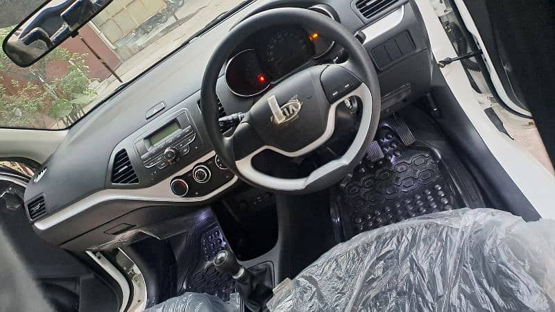 KIA Picanto 2024 MT 1.0 Zero Meter Condition Only 4500 Km 11