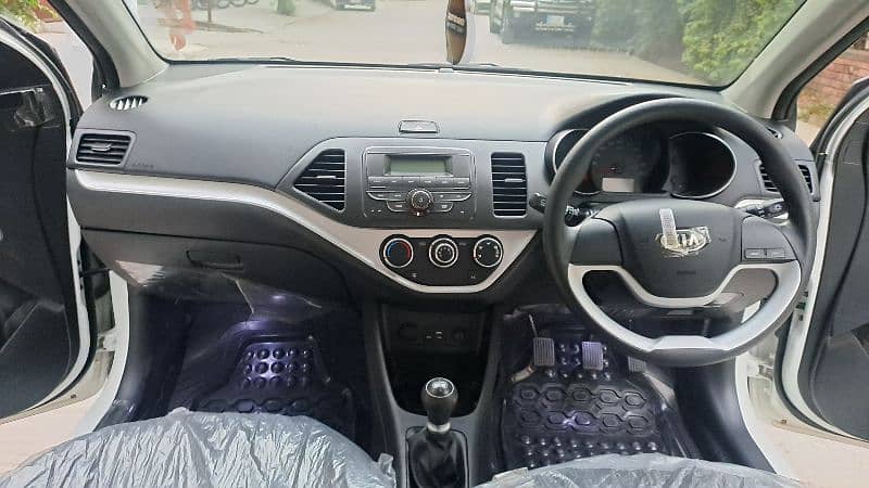 KIA Picanto 2024 MT 1.0 Zero Meter Condition Only 4500 Km 13