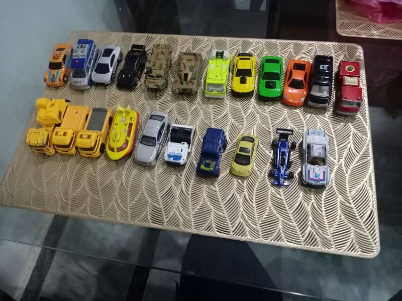 Hot wheels, Corgi, Maisto And China Cars 1