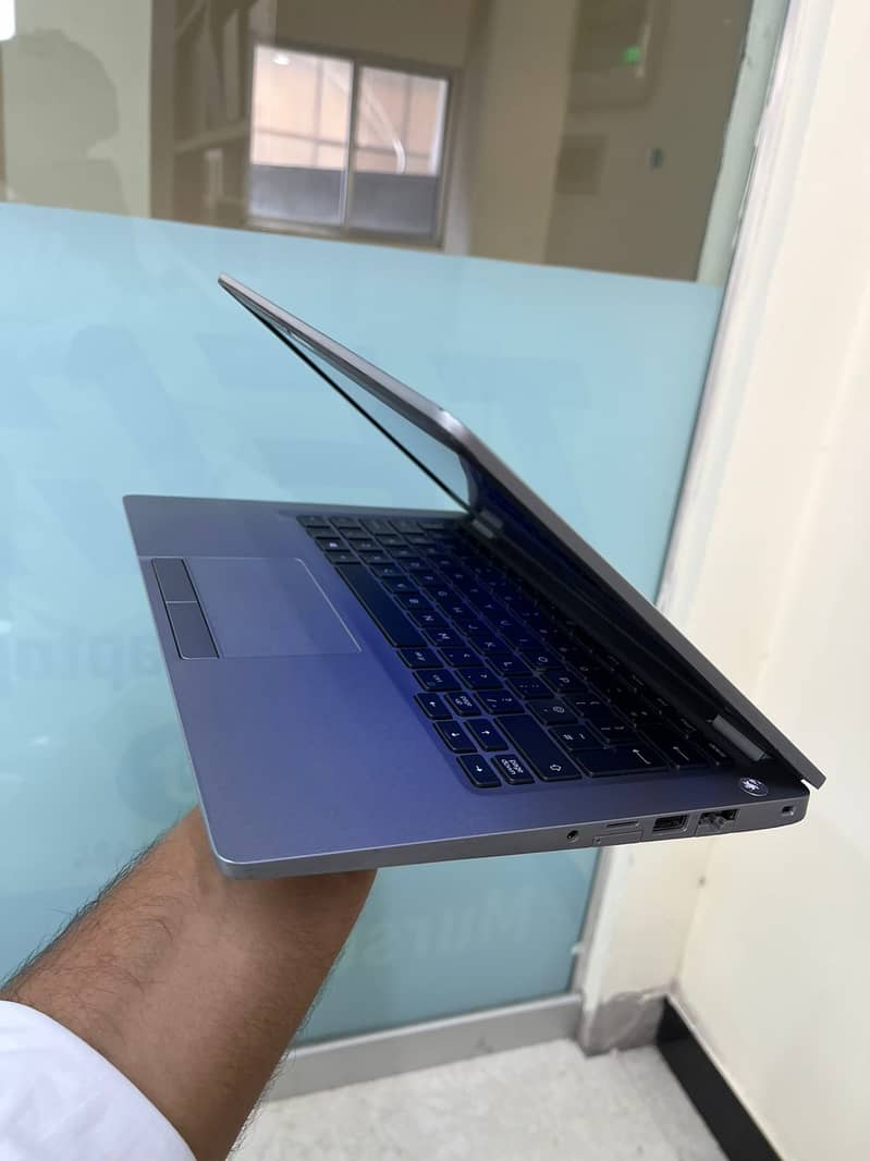 Dell latitude i5 8gen 16/256 5