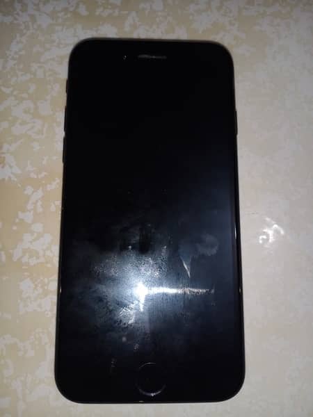 IPHONE SE 2020(urgent sale) 9