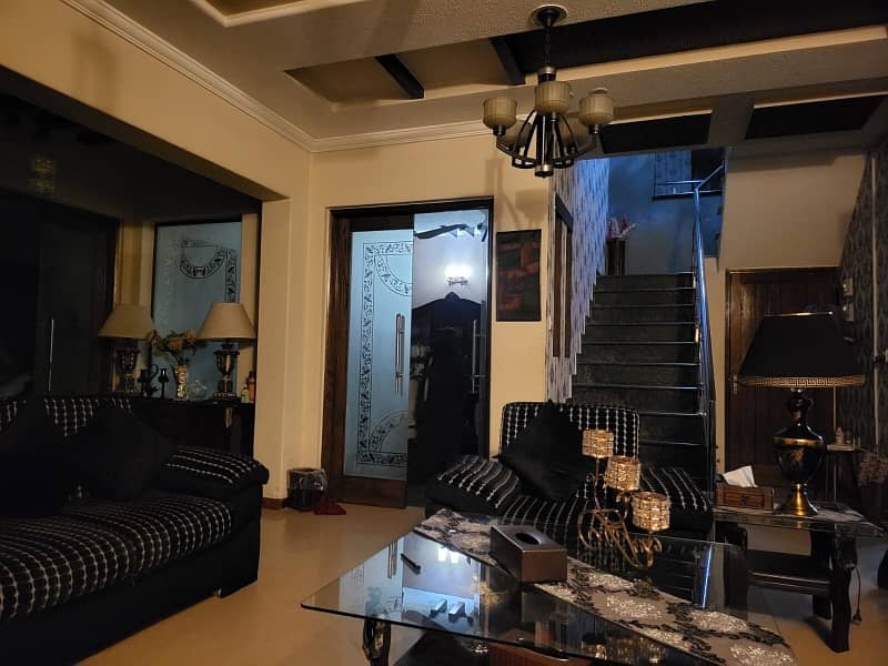 DHA PHASE 5 10 MARLA MODERN HOUSE AVAILABLE FOR RENT 13