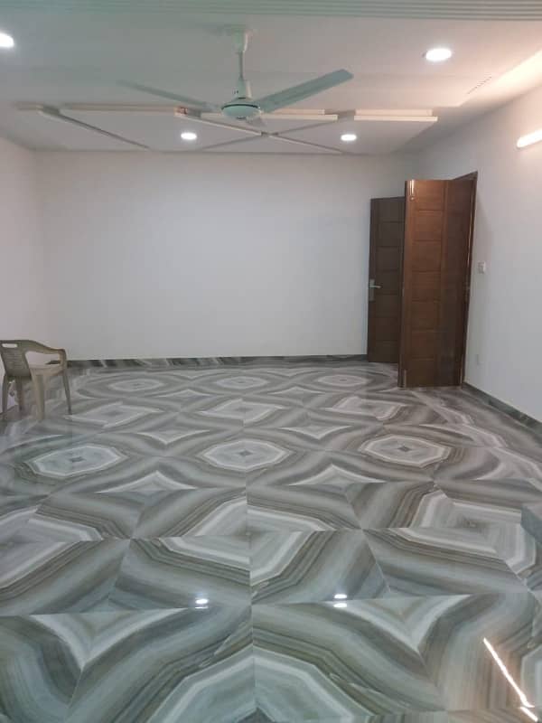 DHA PHASE 6 12 MARLA BASEMENT AVAILABLE RENT 2