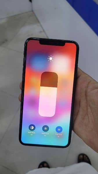 iphone xsmax Factory unlock 2