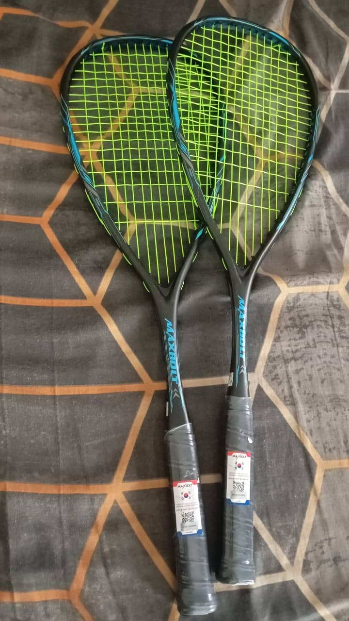 MaxBolt Squash Racket 1