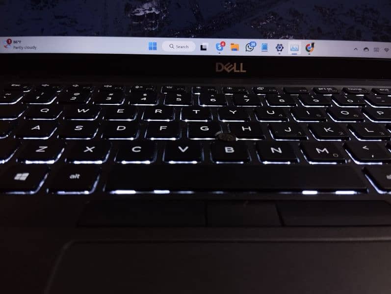 DELL LATITUDE 5400 i7 8th Generation 3