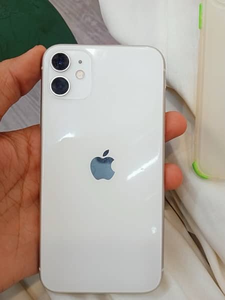 Iphone 11 64GB white non Pta 2