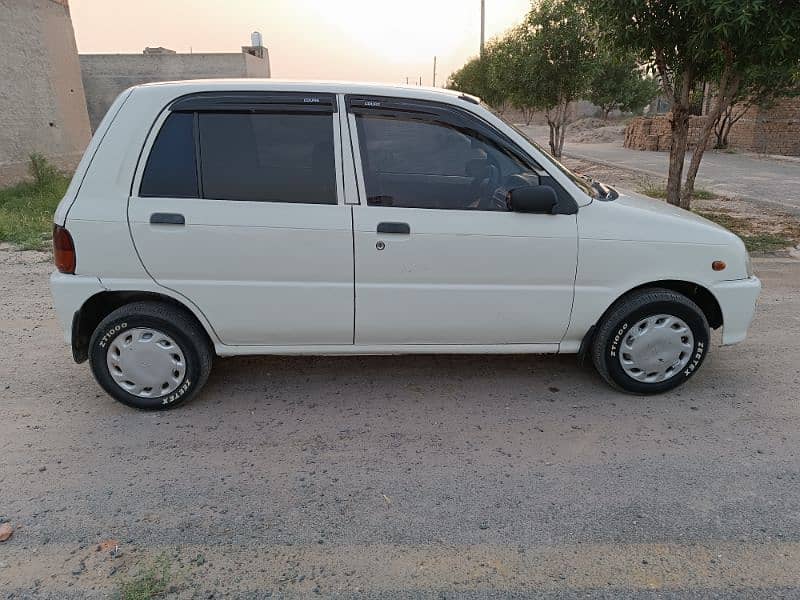 Daihatsu Cuore 2006 3