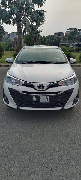 Toyota Yaris Ativ Cvt 1.3 0