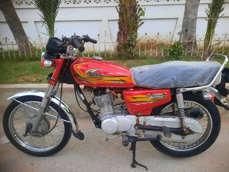 UNITED 125cc Model 2022 Karachi Number. 1