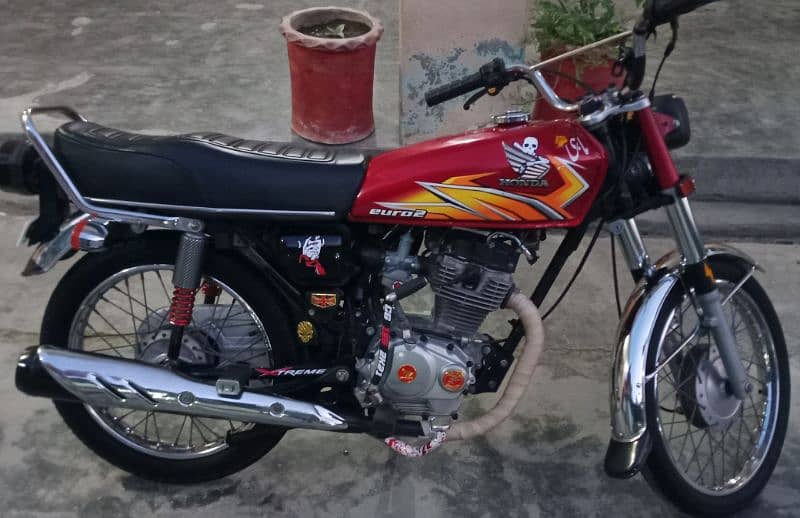 Honda 125CGCall my WhatsApp number03244025537 1