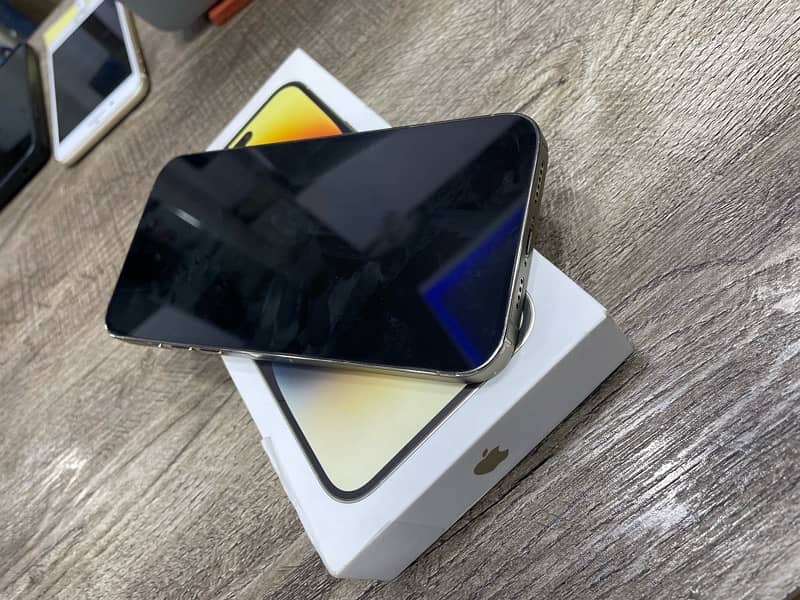 iphone 14 pro max 256gb 0