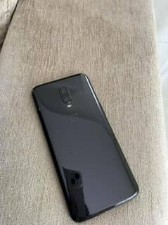 OnePlus 6T - Mirror Black - 6 GB RAM - 128 GB Storage