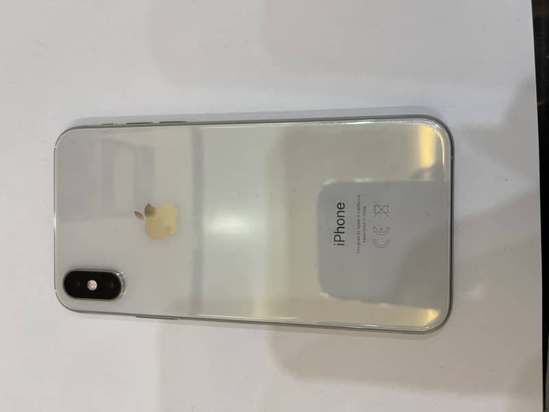 Iphone Xs white 256 GB pta approved 1