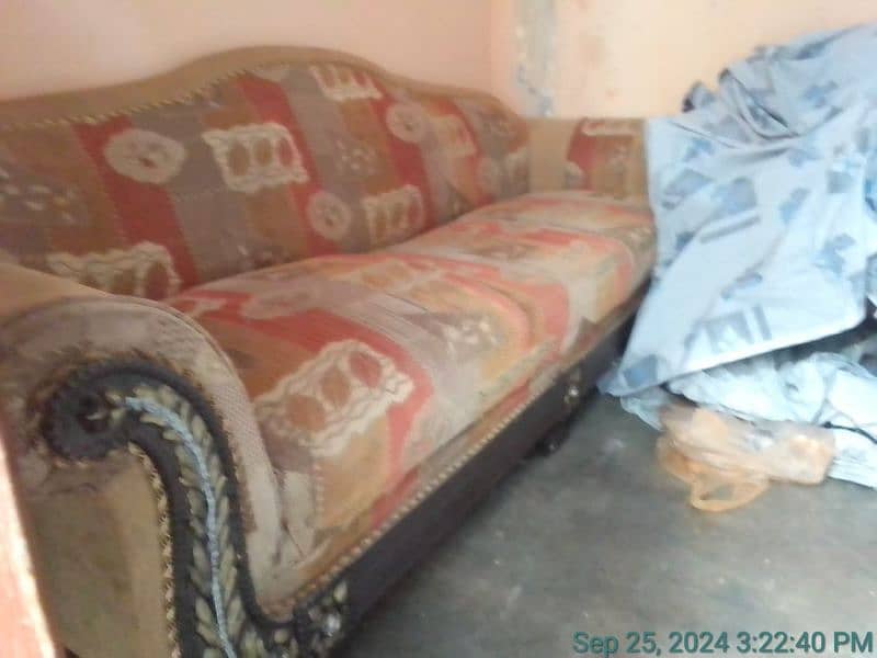 5 seater sofa 3