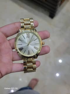 gold colour 10/10condition