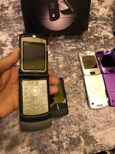 MOTOROLA V3i RAZR FLIP 4