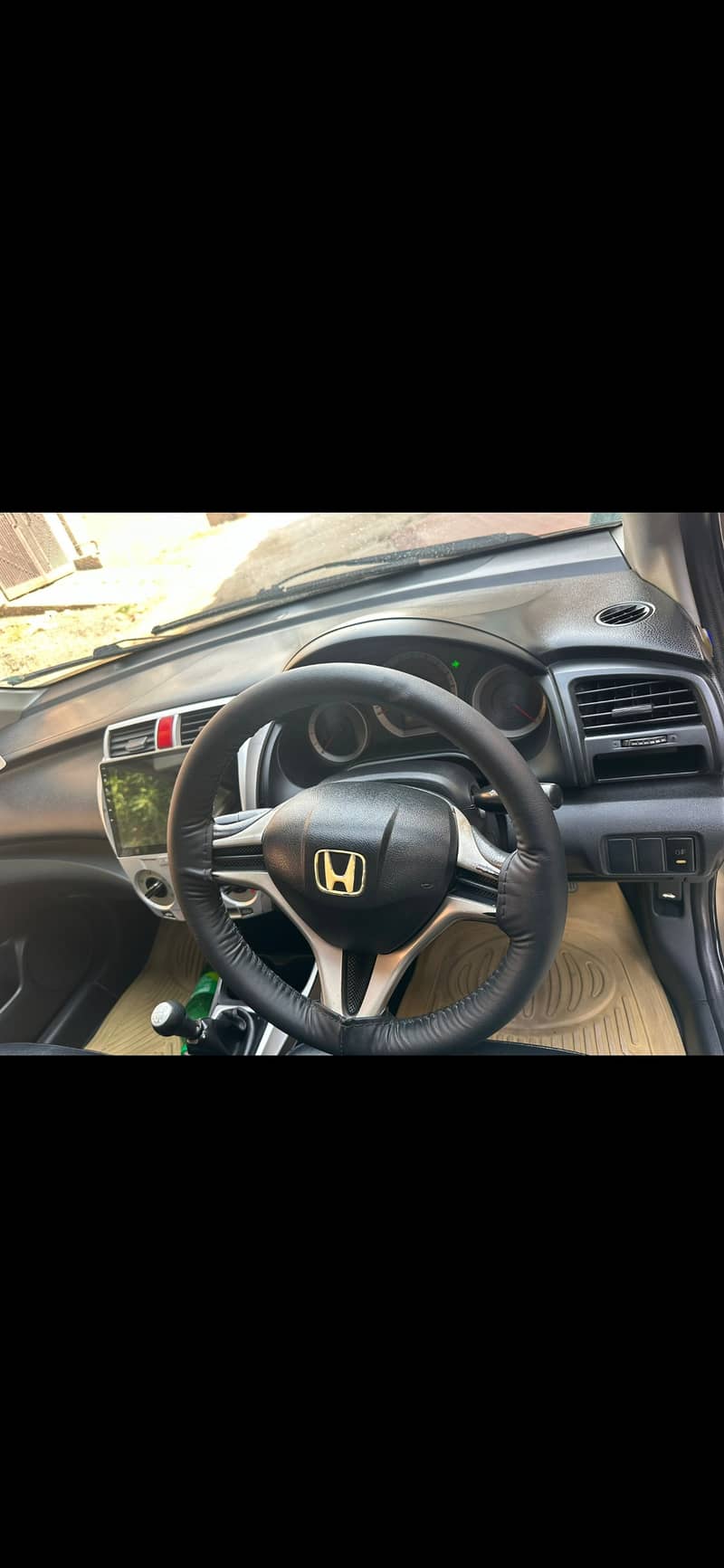 Honda city 11 model colour golden home use car 1