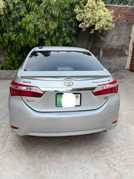 Toyota Altis Grande 2017 1