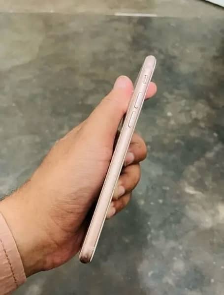 iPhone 8 PTA approved 4