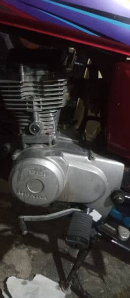 Honda 125 6