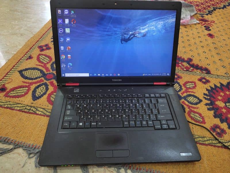 Intel Core i3 3rd Gen Laptop for Sale - 4GB RAM, 15.6" 1