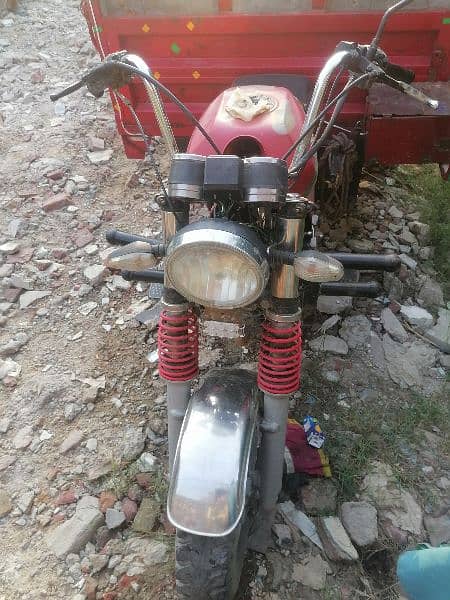 Loader rickshaw 150cc 4 stroke 6