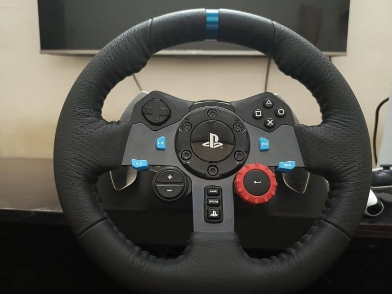 Logitech G29 Driving Force Wheel 2