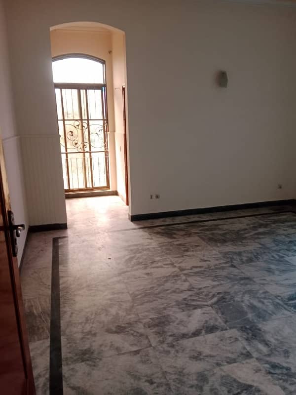 14 marla upper portion available for rent 9