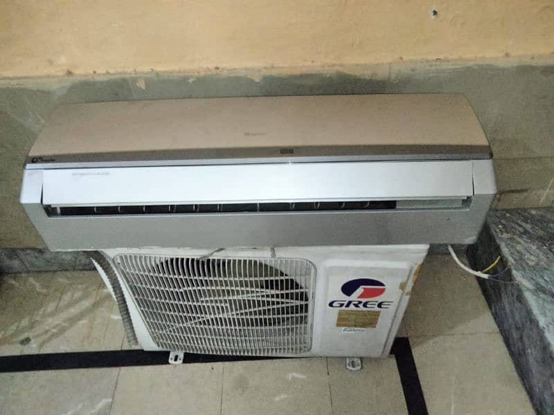 gree 1 ton DC invter ac heet and cool 2