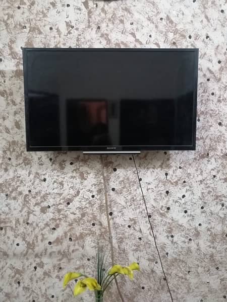 Sony 32 Inch LED 1