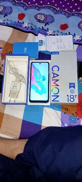 camon 18T tecno 4