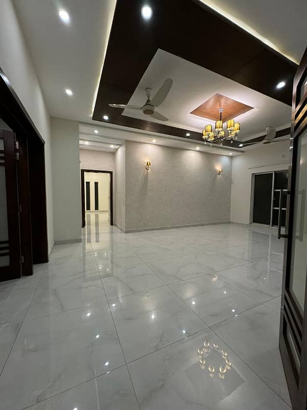 1 Kanal Beautifully Designed Modern House for Rent in DHA Phase 6 Price Negotiable 9