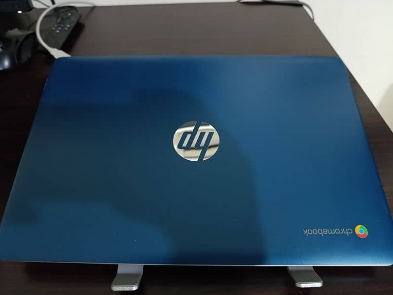 hp chromebook 4/128 2