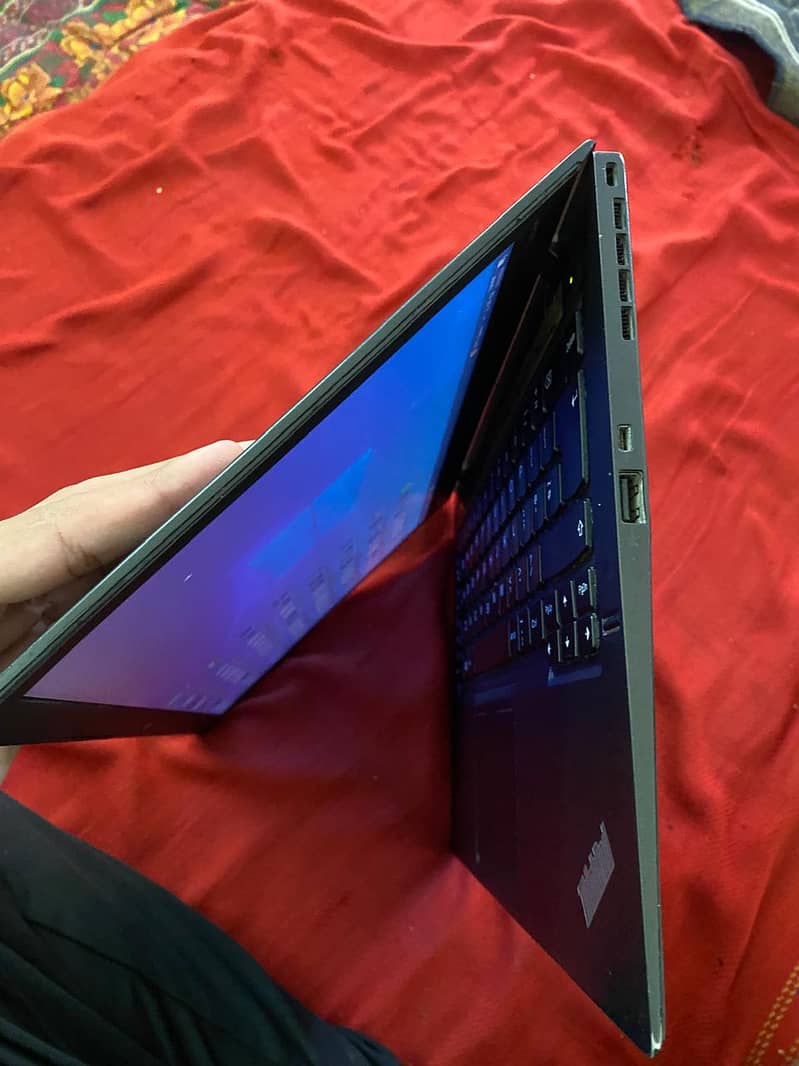 Lenovo X1 Carbon 1