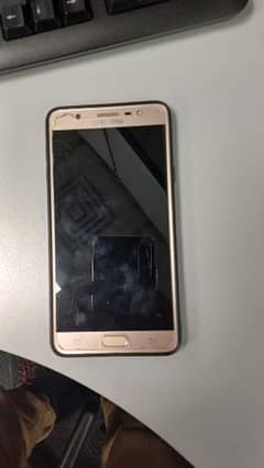 Samsung J7 max