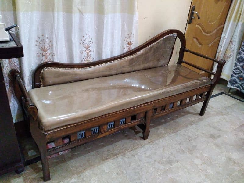 3 Seater Dewaan Sofa Sethi Wood 2