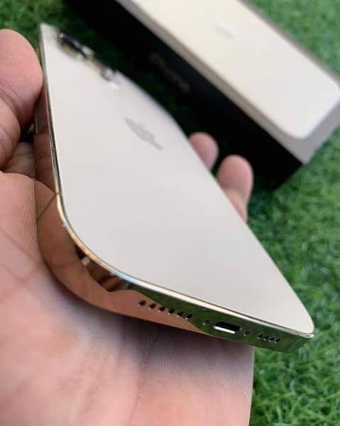 iphone 13pro Max for sale 0329/690/1883 wahatsapp number 0